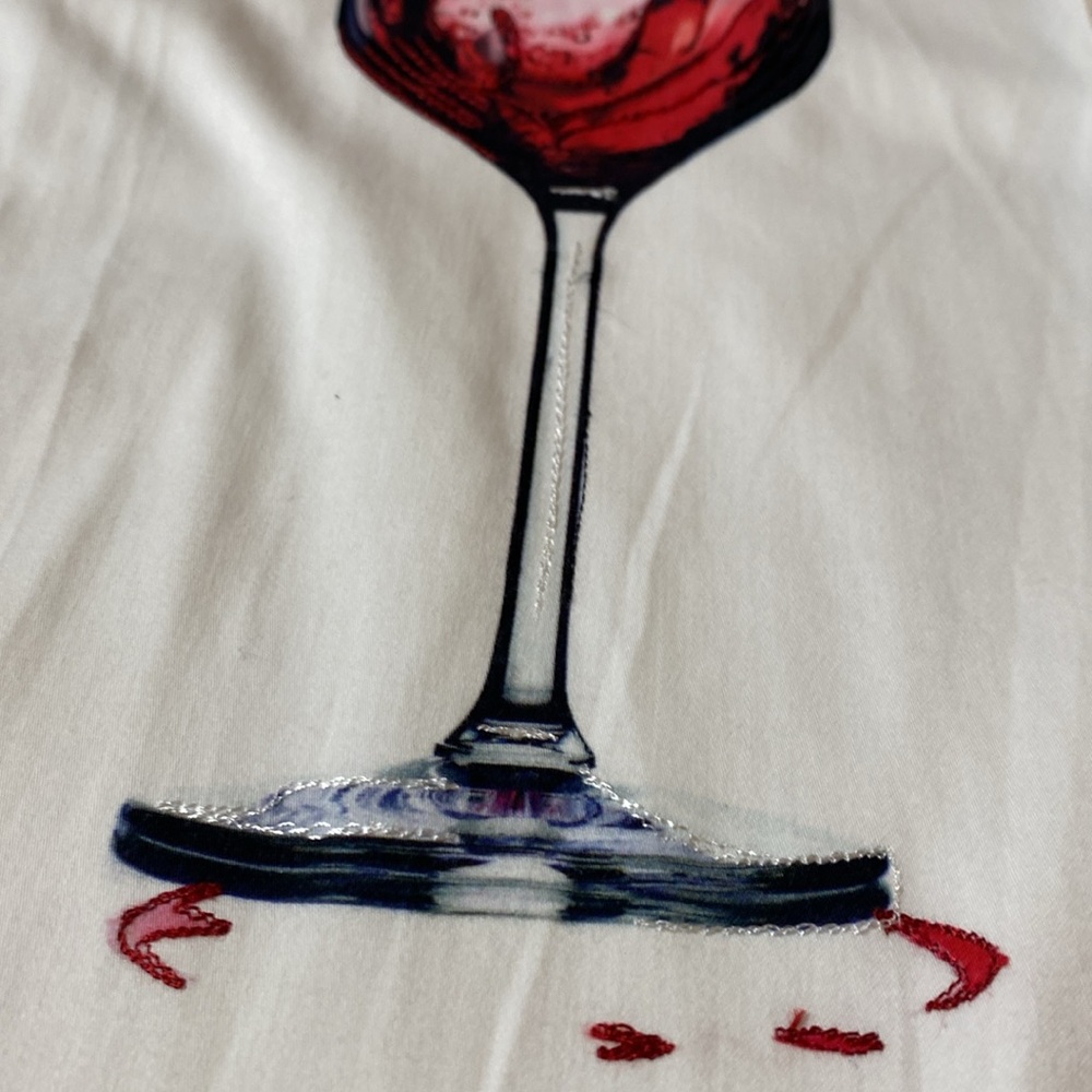 Robert Graham White Shirt with Red Wine Design - Picture 7 of 9